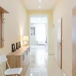 Modern Elegant Oasis - Steps To Opera & Basilica Apartamento *